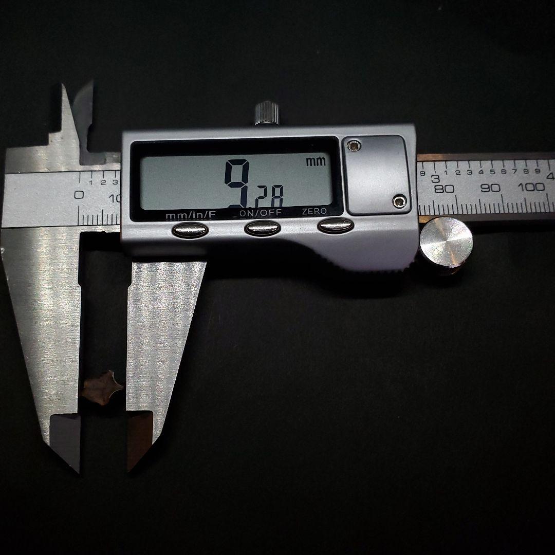 希少 ブラキロフォサウルス 化石 歯 恐竜 モンタナ州産 9.28mm fr84