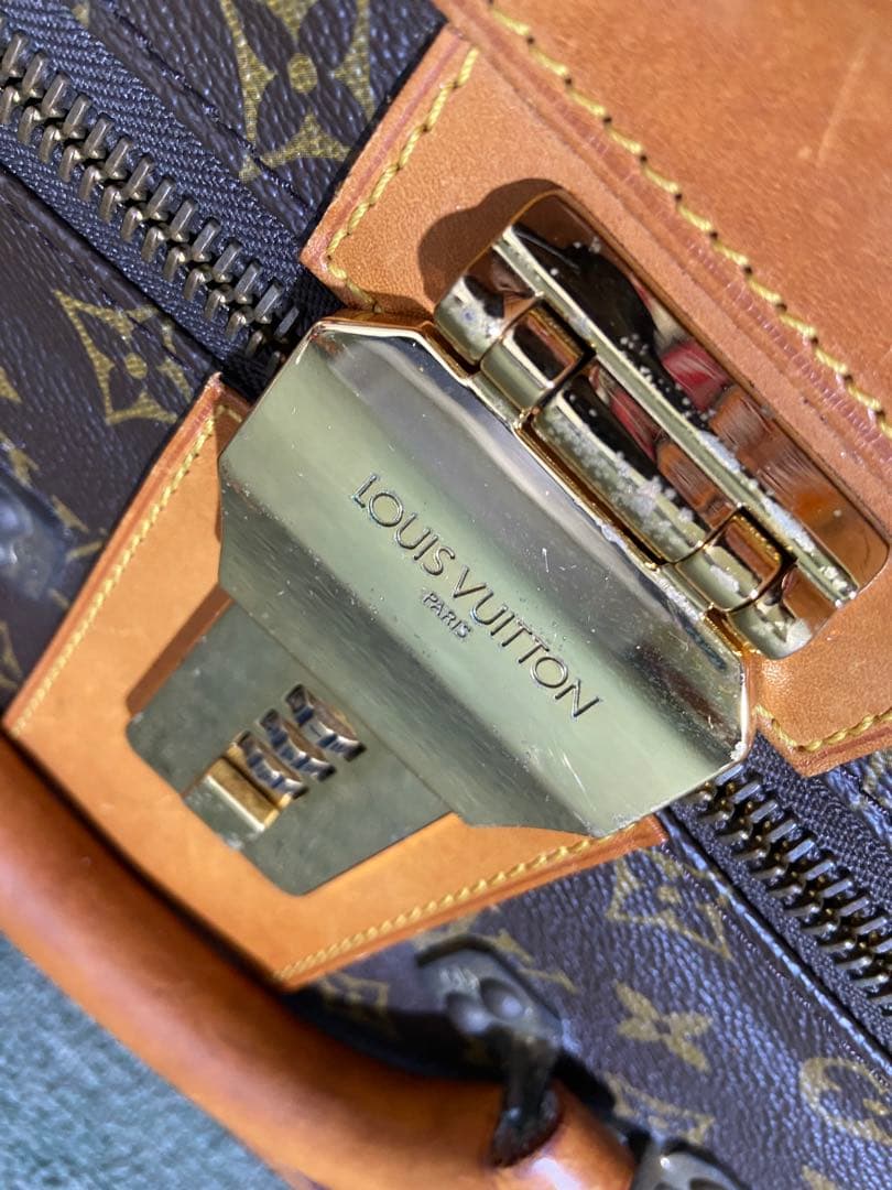 ルイヴィトン キャリー モノグラム トランク ストラトス インテリア