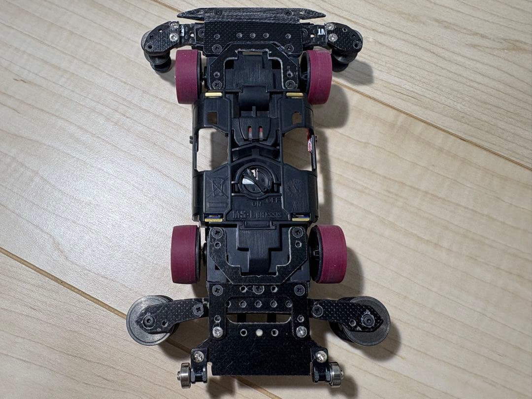 せ*ー様 ネオトライダガーzmc msフレキ カーボンスペシャル　ミニ四駆　完成