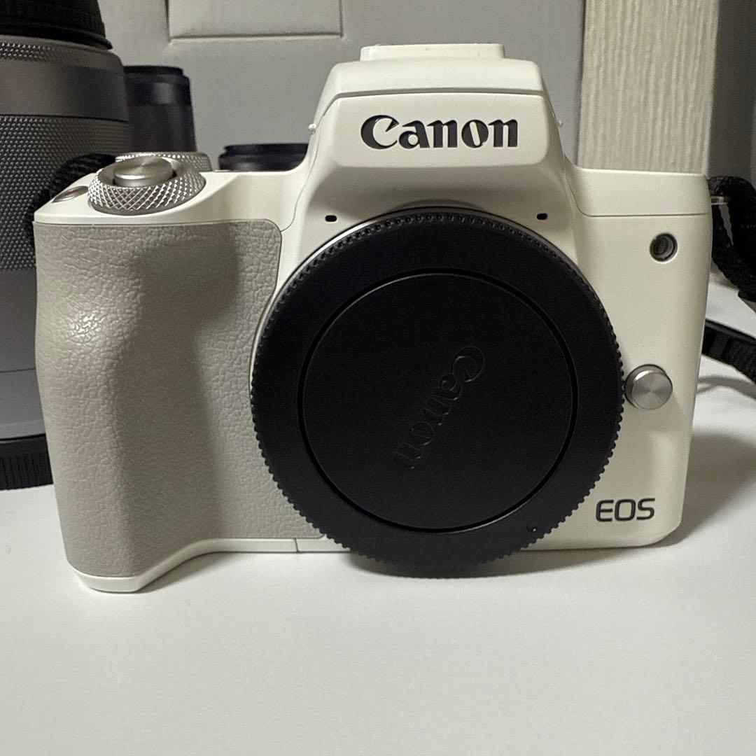 Canon eos kissM2 レンズキット ミラーレス一眼 保護カバー付