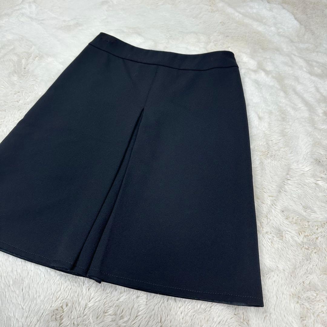 ✨美品✨PRADA プラダ Aラインスカート ボックスプリーツ 美シルエット 黒