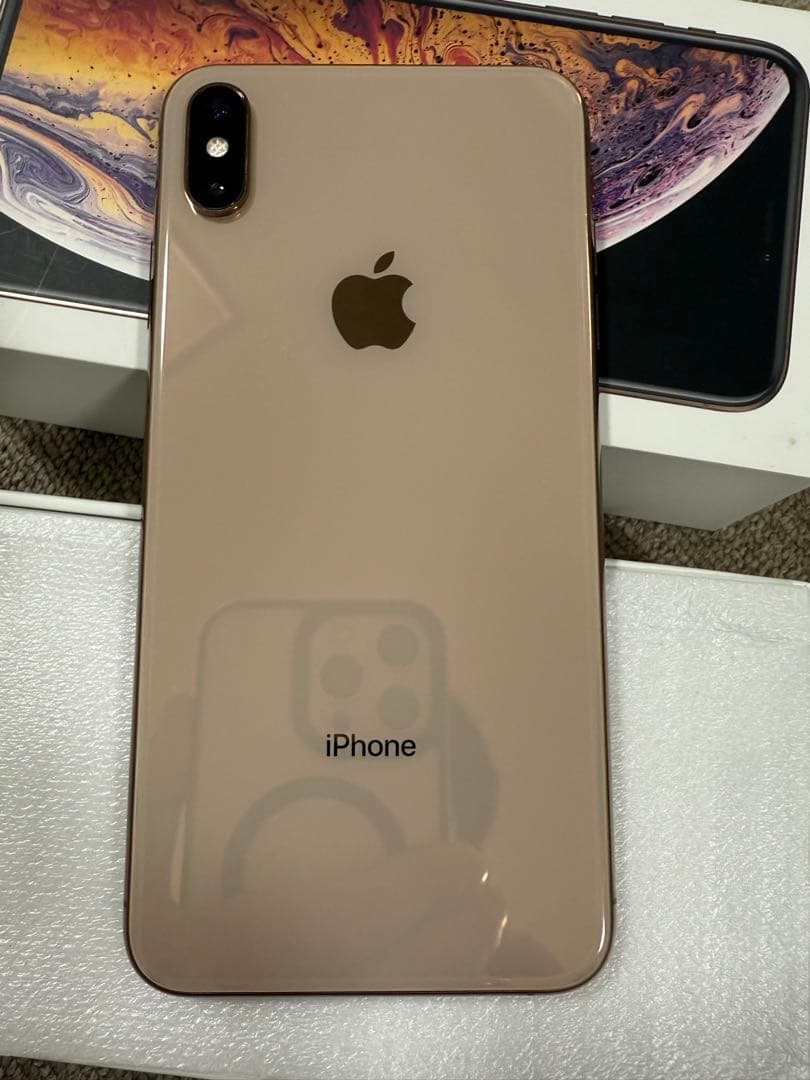 最終値下げ 美品！iPhone xs max 512gb SIMフリー GOLD