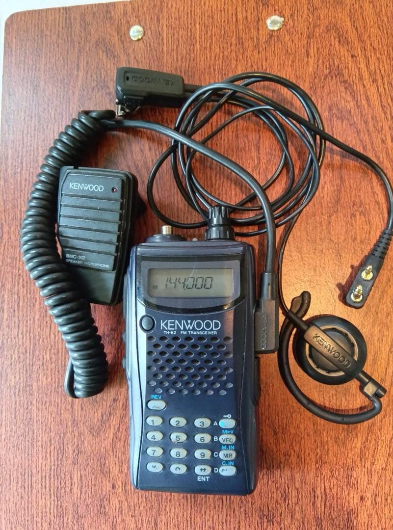ICOM IC-82 FMトランシーバー ジャンク品