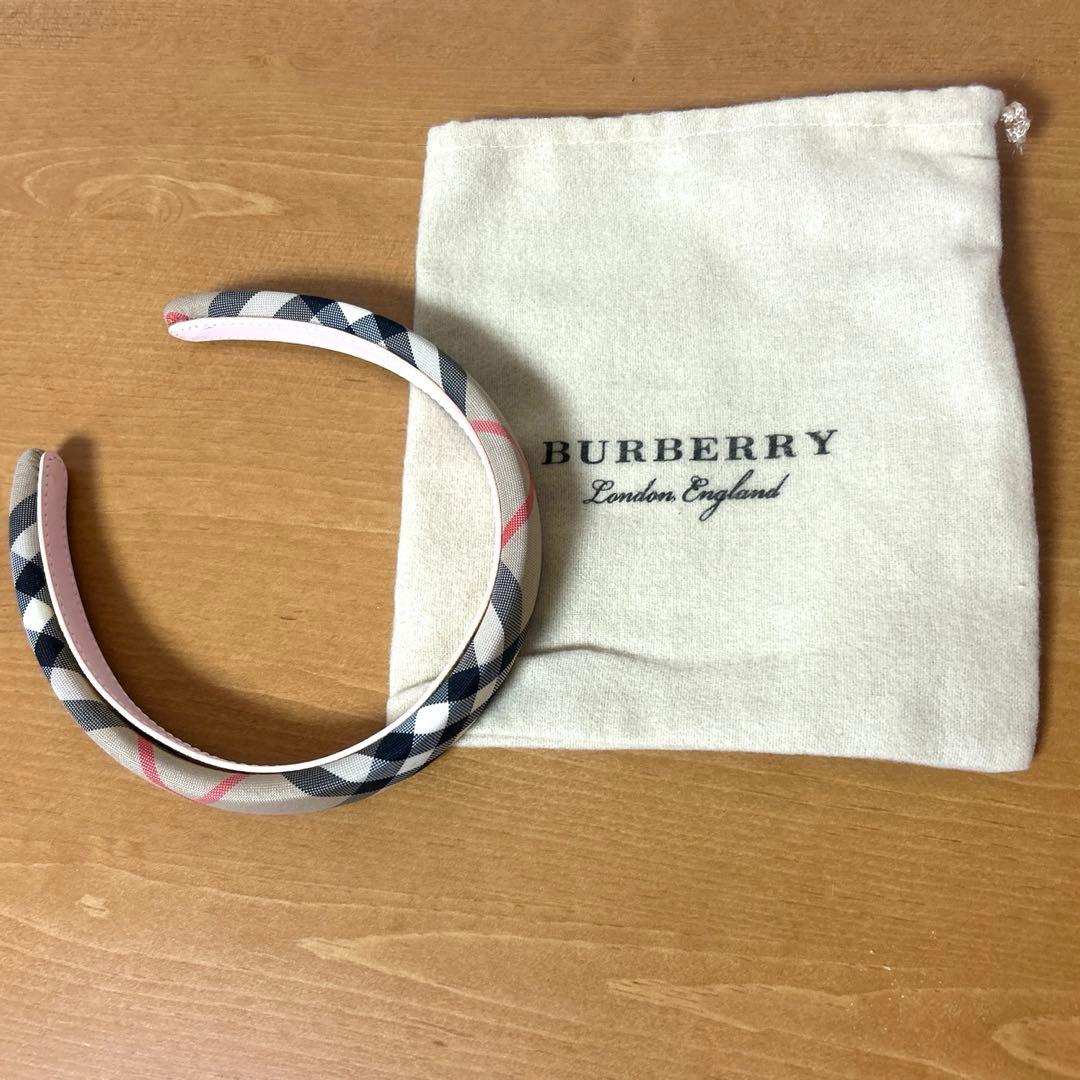 Burberry カチューシャ - メルカリ