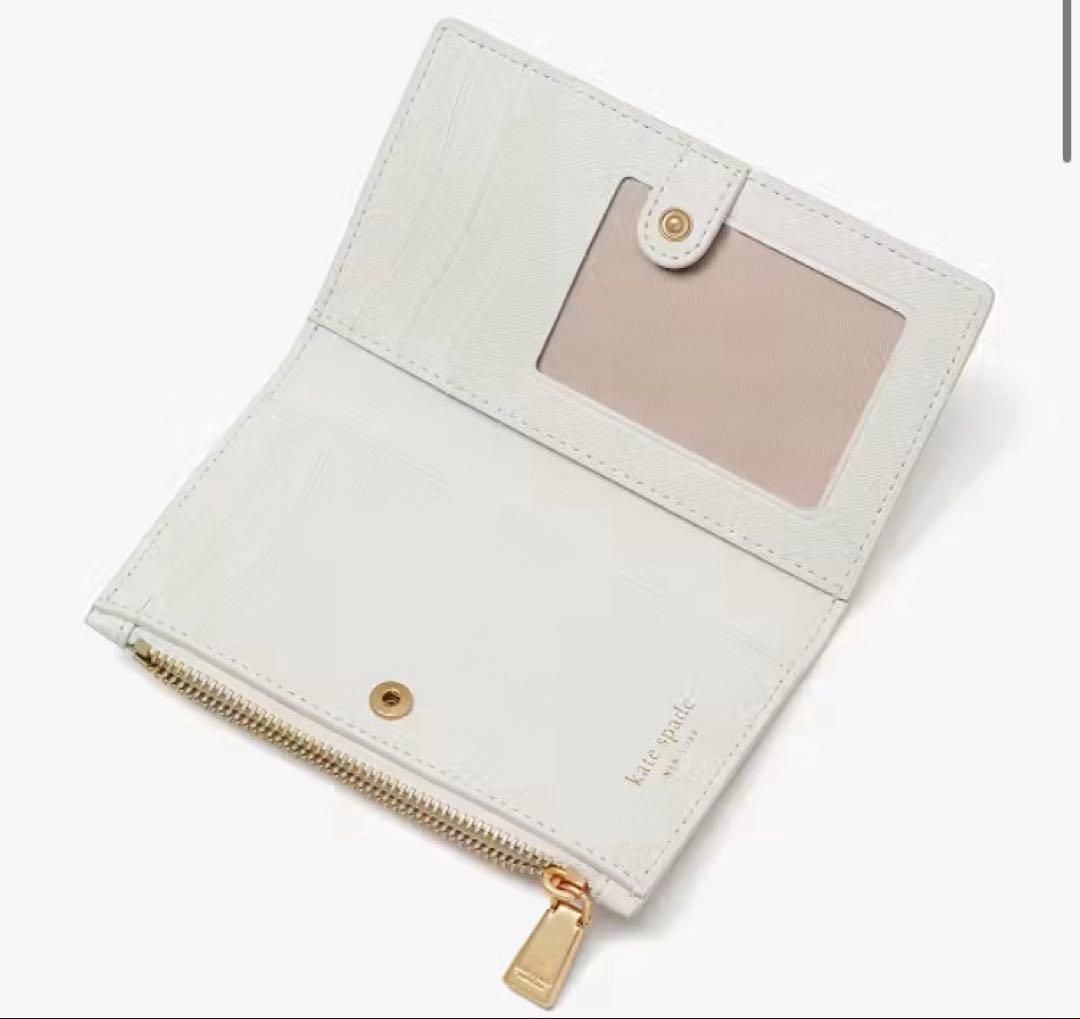 再値下げ☆ ケイトスペード☆新品未使用☆ パール スリム ウォレット カード入