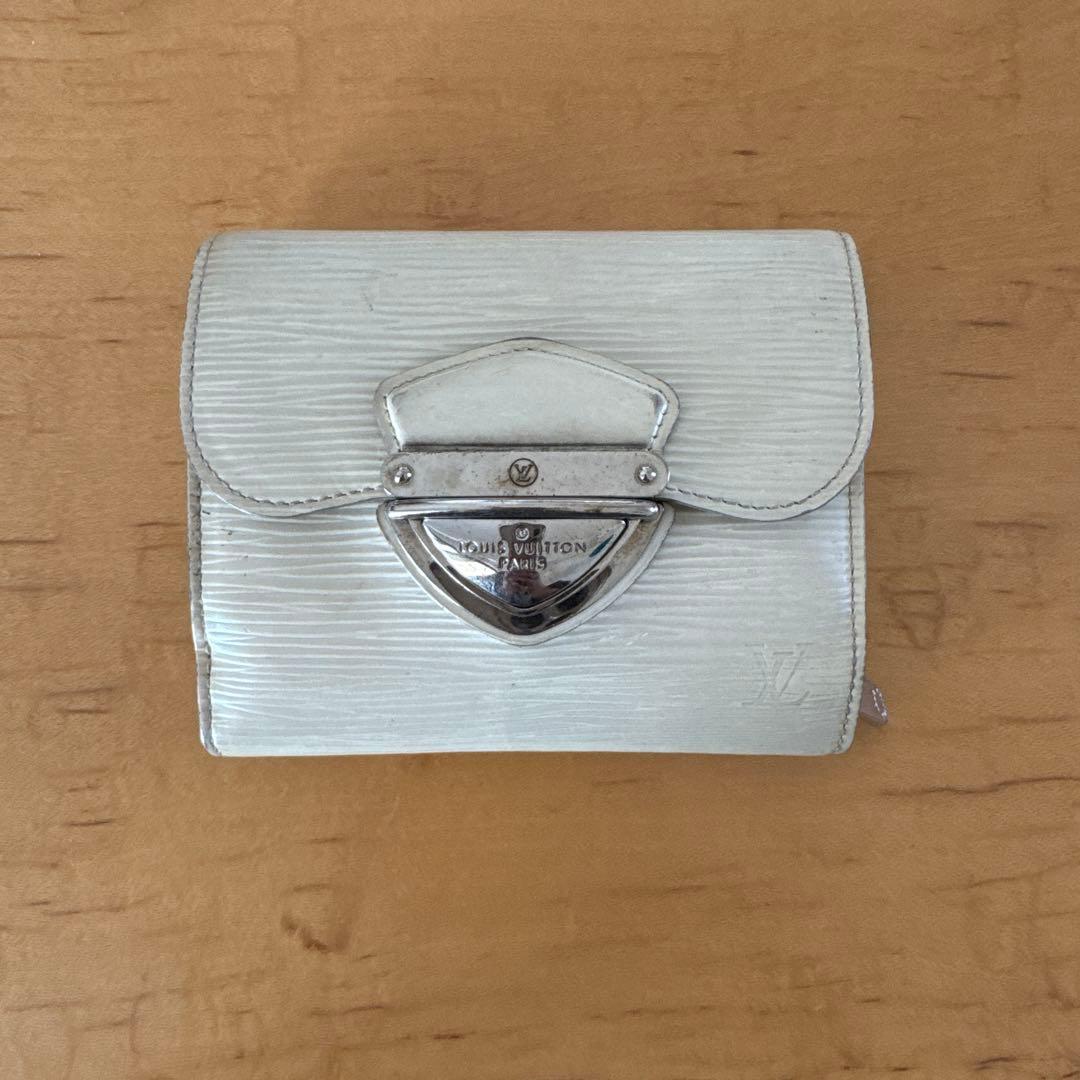 ルイ ヴィトン モノグラム 三つ折り財布 ホワイト 白 エナメル LOUIS
