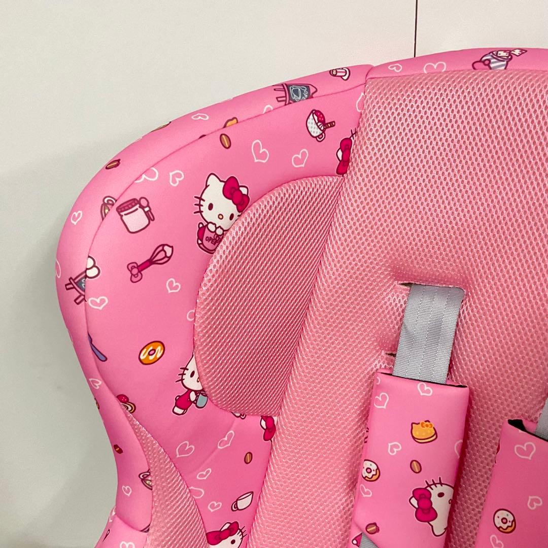 美品！ハローキティ 軽量&簡単取付 チャイルドシート 6ヶ月〜4歳頃