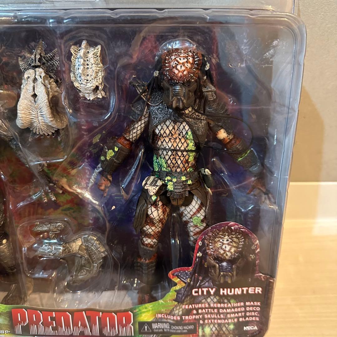 『未開封』　NECA プレデター ジャングルハンター シティハンター フィギュア