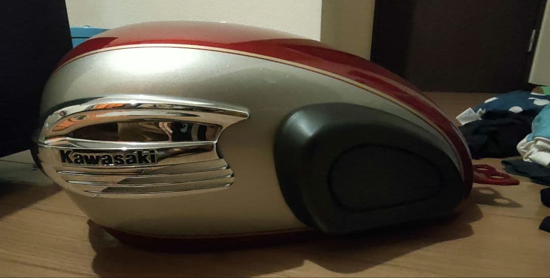 カワサキ W650 純正タンク