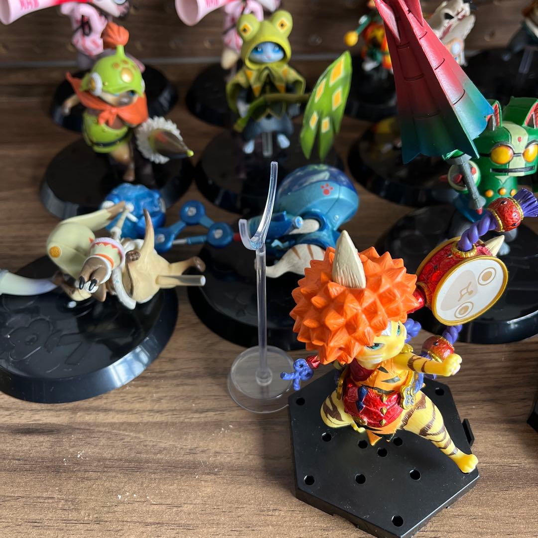 ★ モンスターハンター　オトモアイルー　フィギュア　22個セット