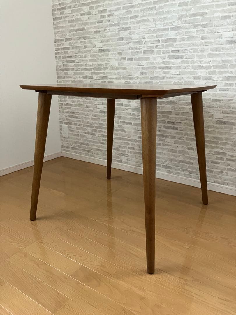 AZUMAYA デザイン　ダイニングテーブル