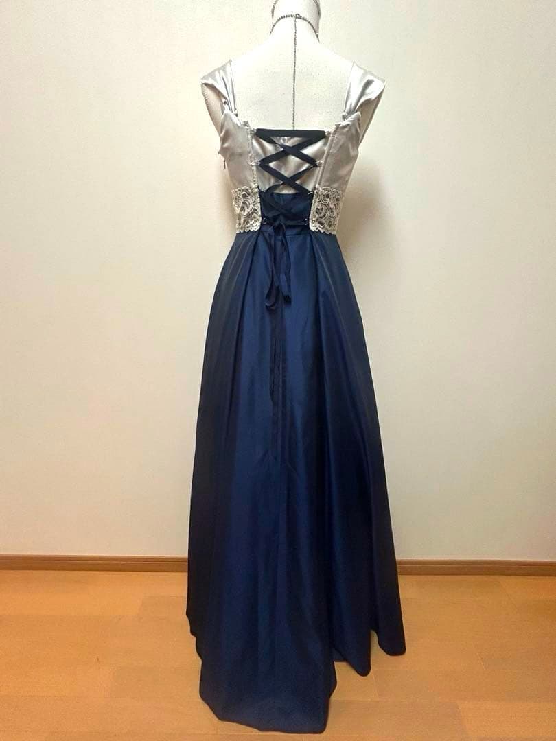 AIMER＊シルバー×ネイビー　Aラインロングドレス