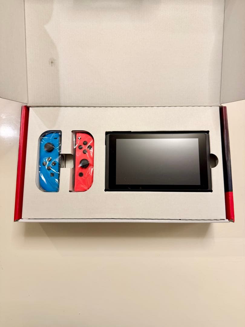 Nintendo Switch 本体 青/赤 ジョイコン付き