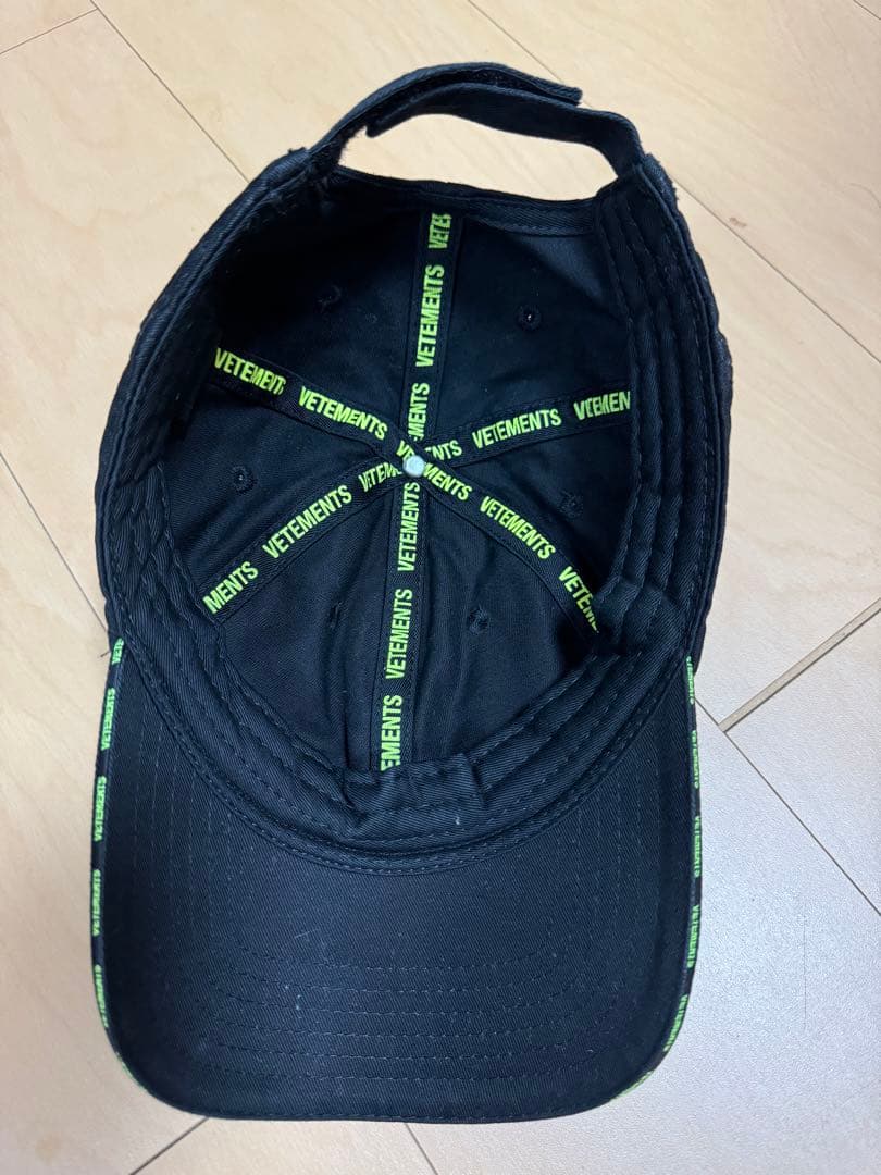 vetements キャップ 黒