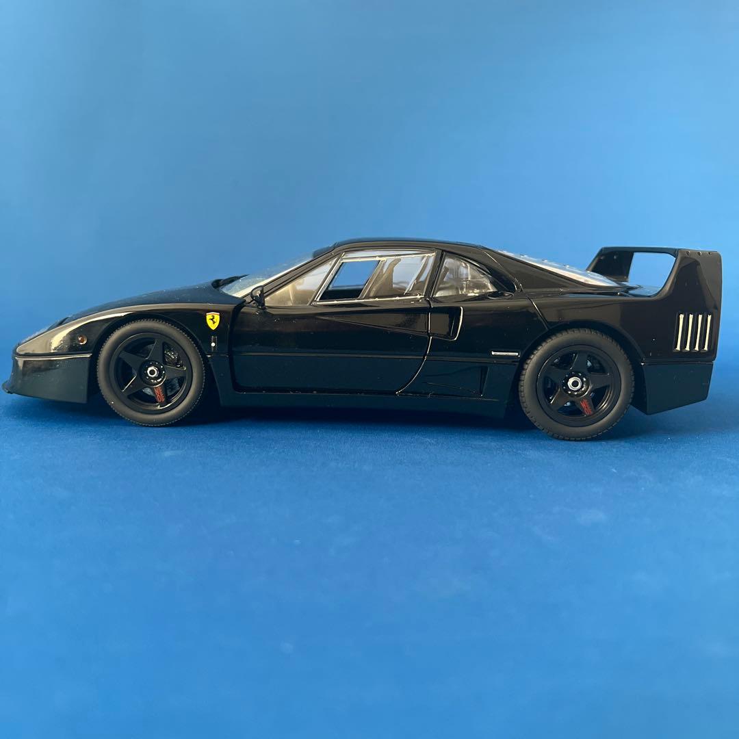 京商　1/18 フェラーリ F40 ライトウェイト( ブラック )