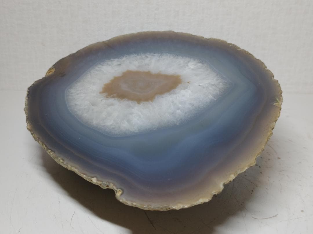 瑪瑙 3.6kg メノウ 原石 鑑賞石 自然石 誕生石 水石 鉱物 宝石 置石