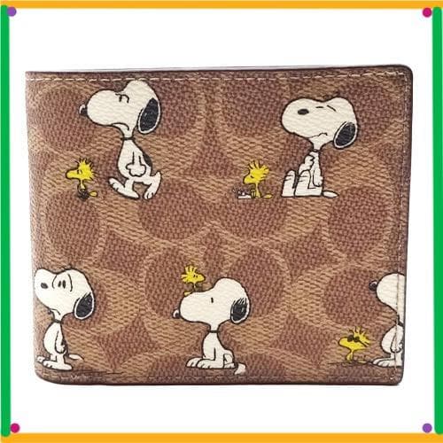 コーチとPEANUTSがコラボした新作限定モデル！IDケース付き/二つ折り財布