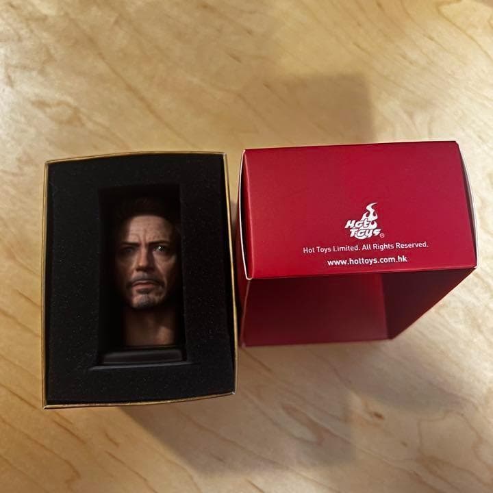 新品Hot Toysヴァリアントヘッド☆トニースターク アイアンマンMK85☆