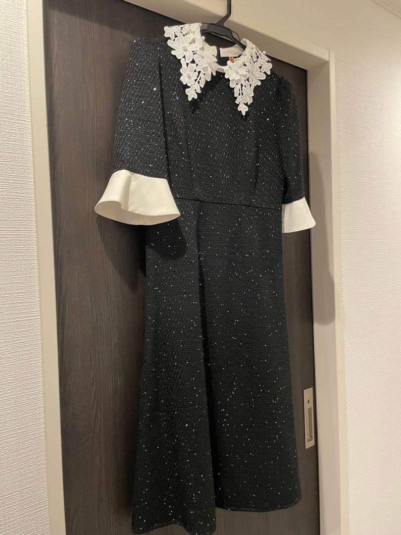 Leja 花柄レース スパンコール ドレス