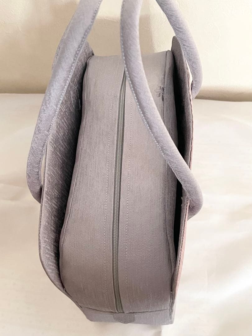 和装用利休バッグ　底鋲、つまみ細工付き