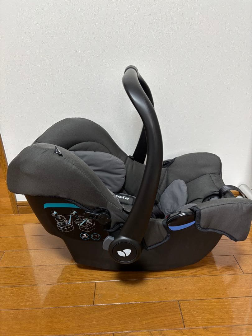 Joie チャイルドシート グレー Joieチャイルドシート チルト（ホワイト