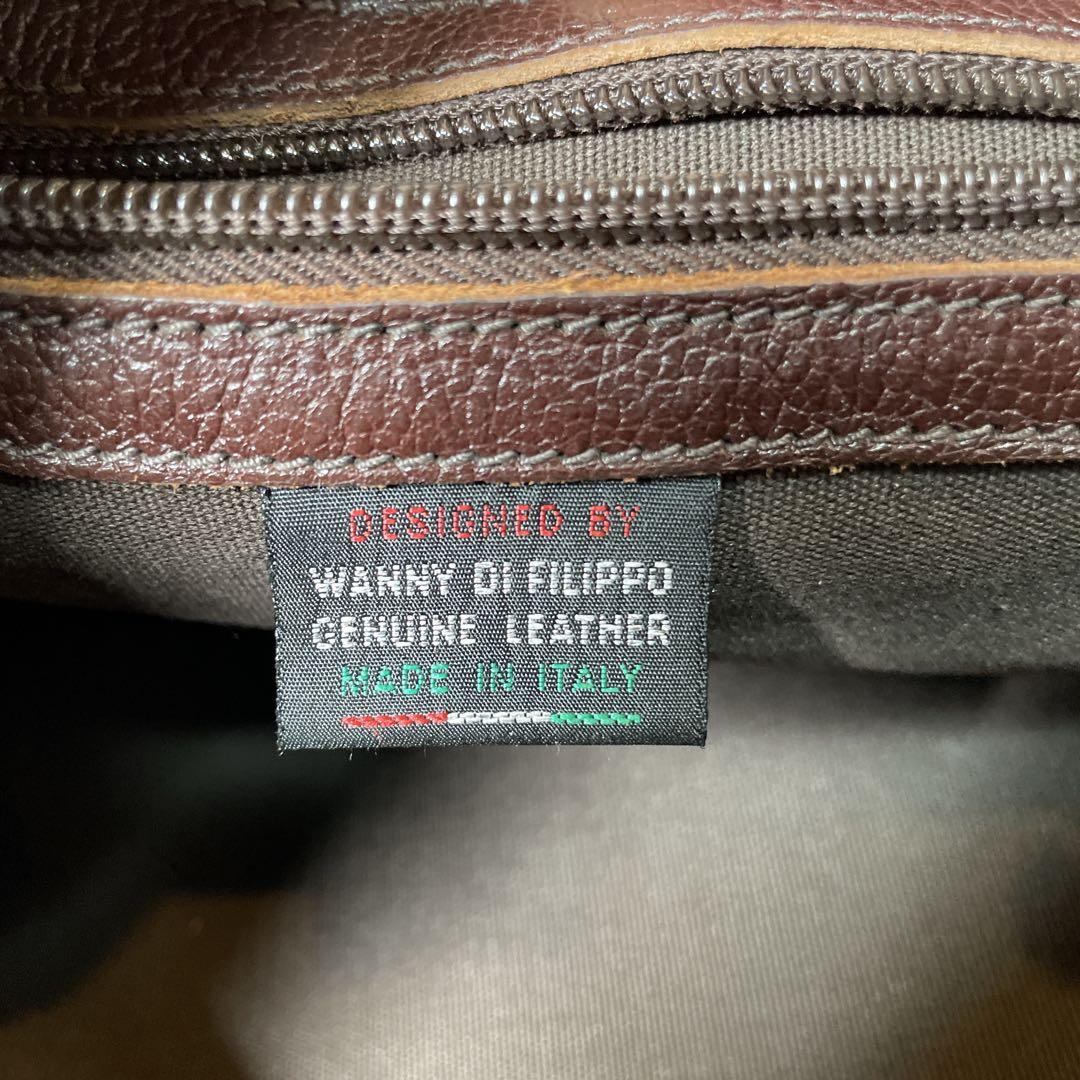 イルビゾンテ　ショルダーバッグ　ダークブラウン　シボ革　ユニセックス