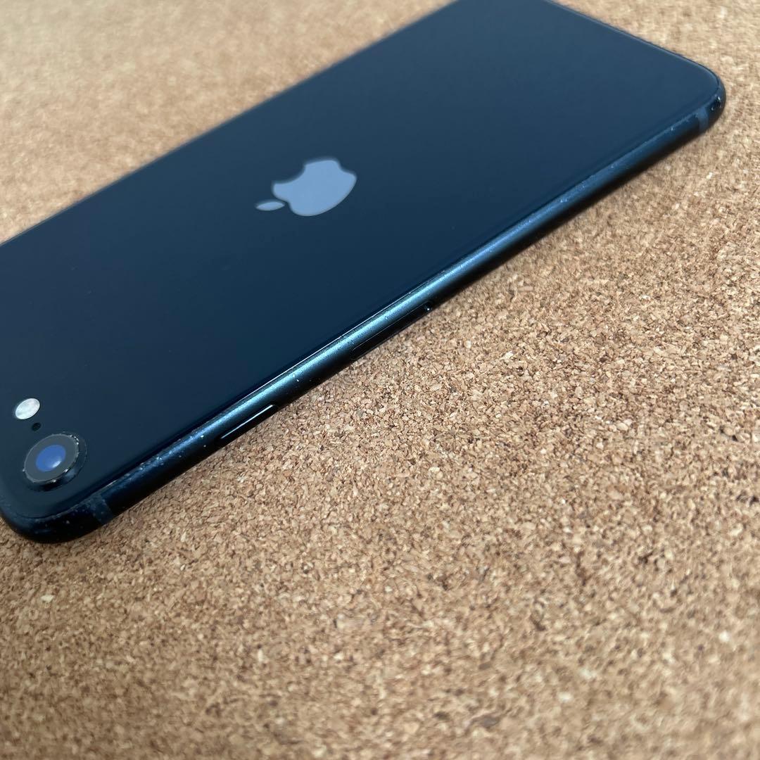 918【早い者勝ち】電池良好☆iPhoneSE3 64GB SIMフリー☆
