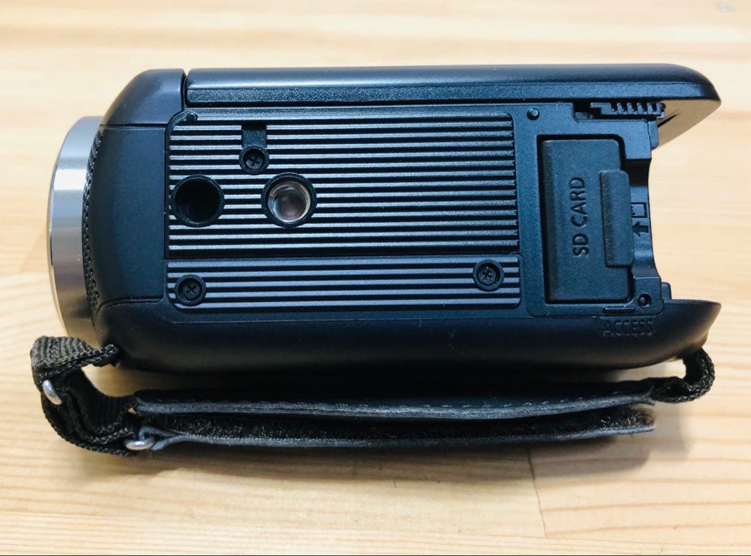 Panasonic ビデオカメラHC-V520M FULL HD2台 電池3個