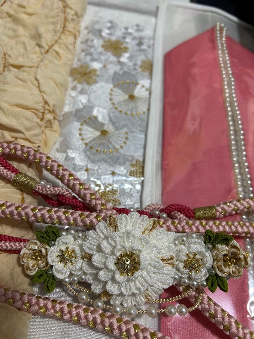 最高級汕頭総刺繍の届いて直ぐお召しになれます お振袖25点フルセット