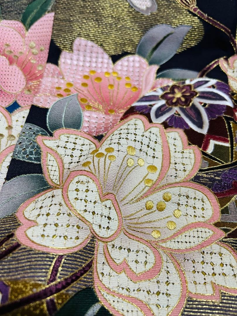 最高級汕頭総刺繍の届いて直ぐお召しになれます お振袖25点フルセット