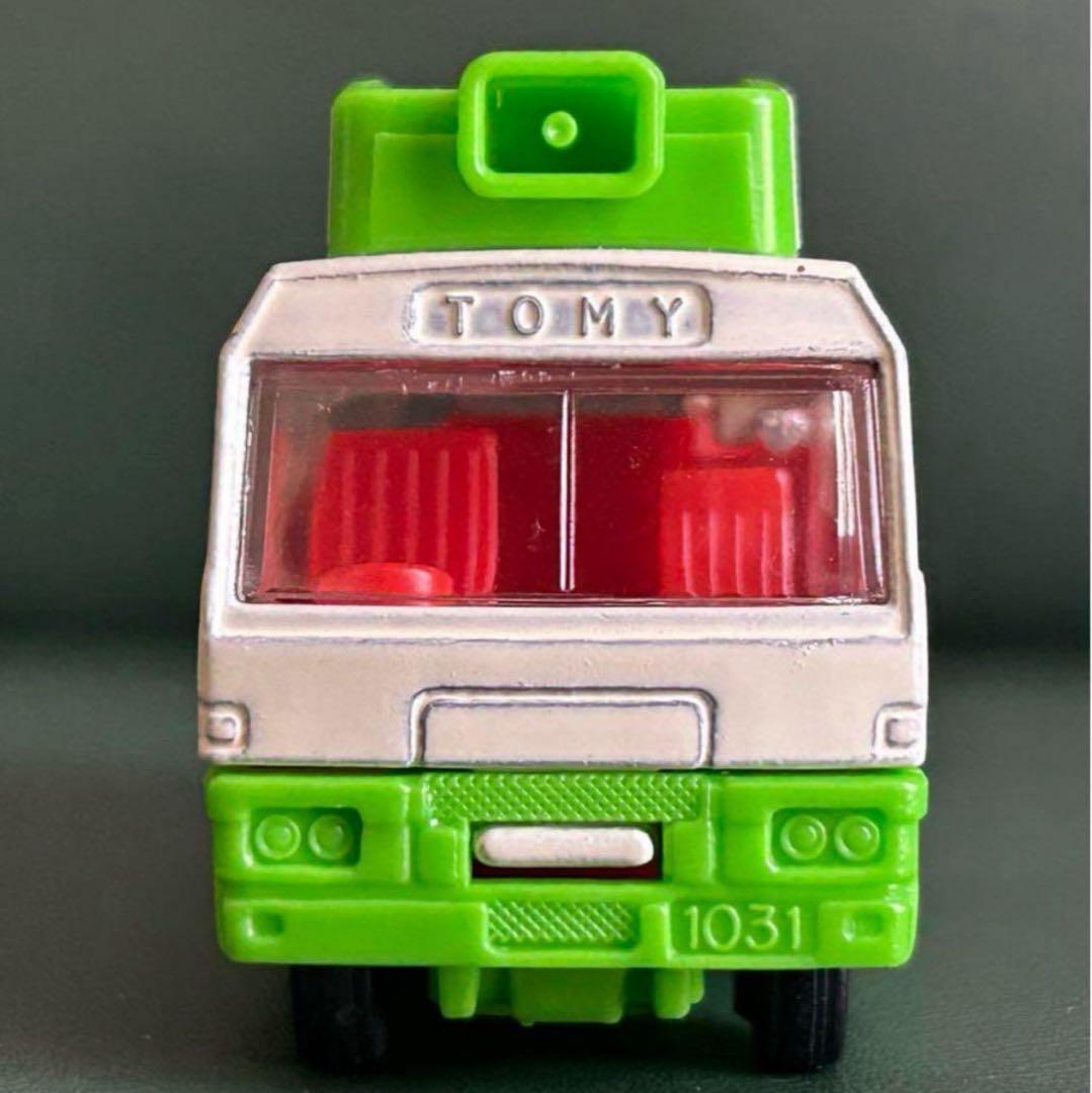 トミカ いすゞジャーニーQ 移動図書館 スーパーギフト