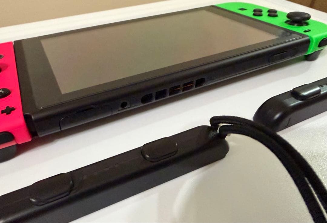 スイッチ本体 スプラトゥーン2デザイン＋ポーチ＋SDXCカード128GB