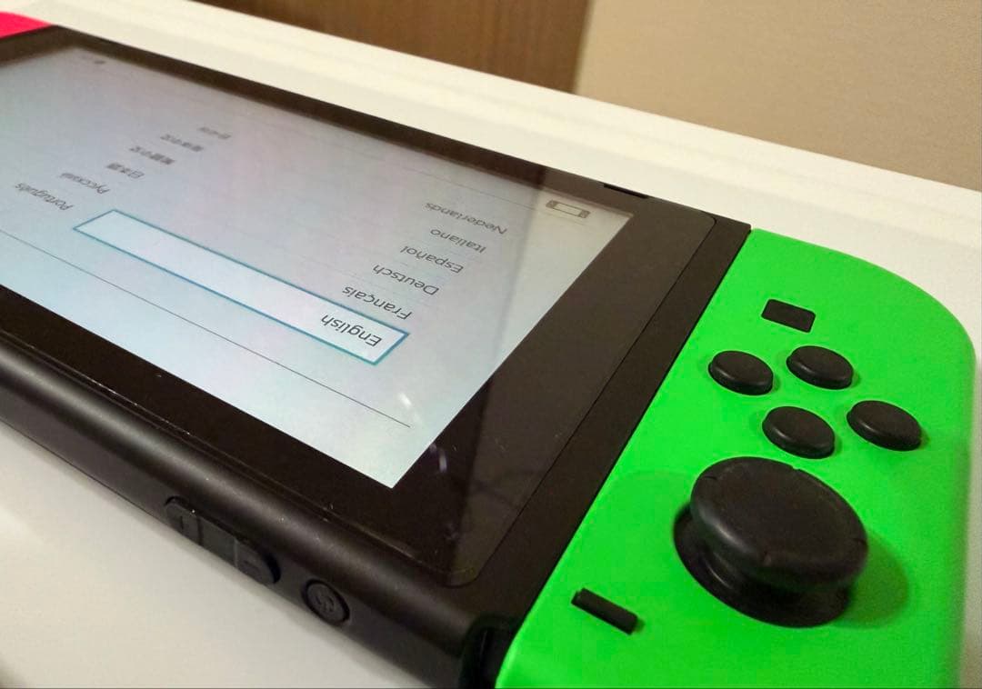 スイッチ本体 スプラトゥーン2デザイン＋ポーチ＋SDXCカード128GB