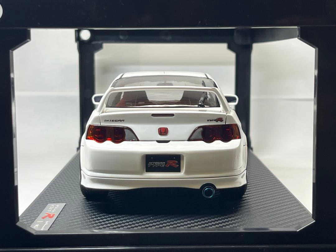 ignition model 1/18 インテグラ DC5 TYPE R