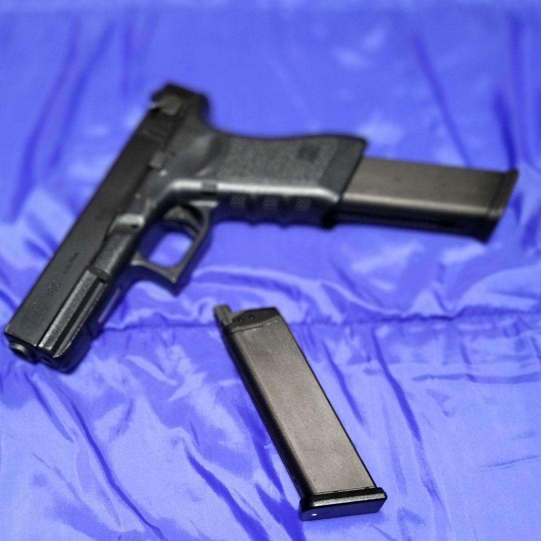 KSCグロック18C ロングマガジン付