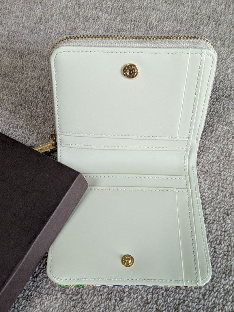 文庫屋大関　二つ折りファスナーミニ財布　アフリカ