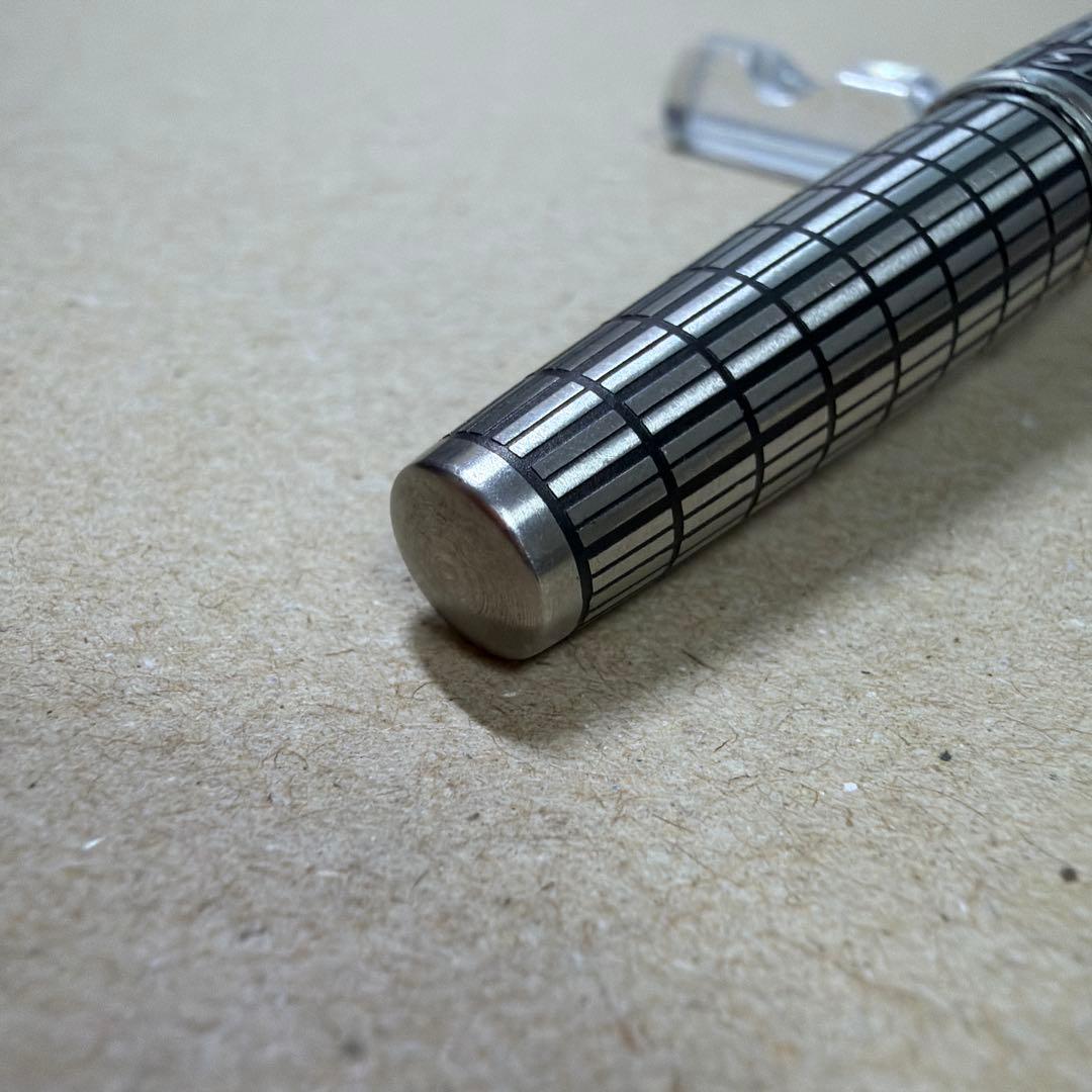 廃盤 パイロット Elite エリート 格子 万年筆 18K 750 M 蝕刻 - メルカリ