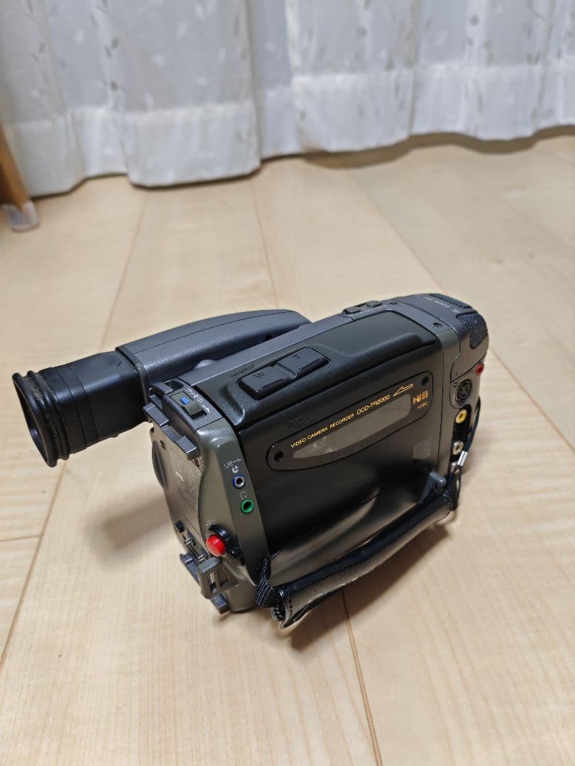 SONY ソニー CCD-TR2000 ハンディカム ビデオカメラ