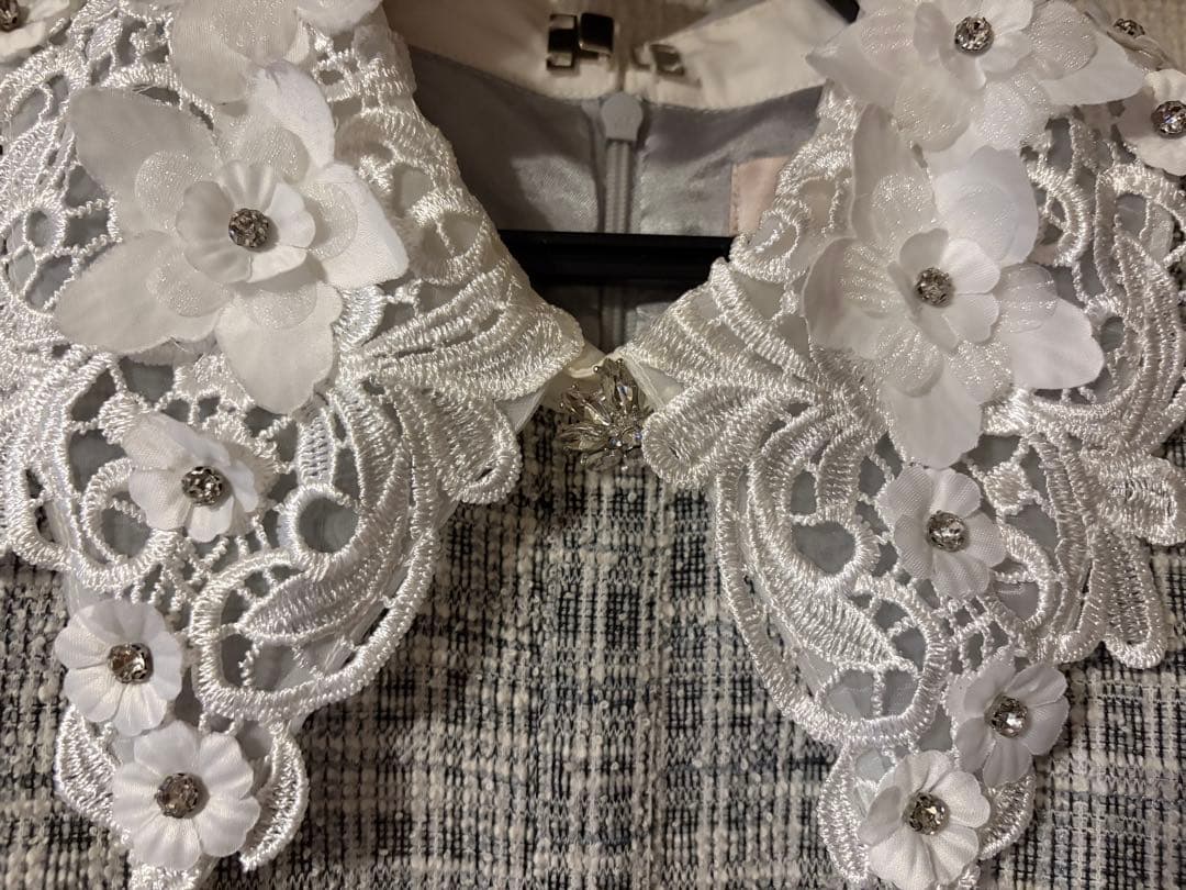 ROBE de FLEURS ニットツイード フラワーカラーグレー Sサイズ　襟