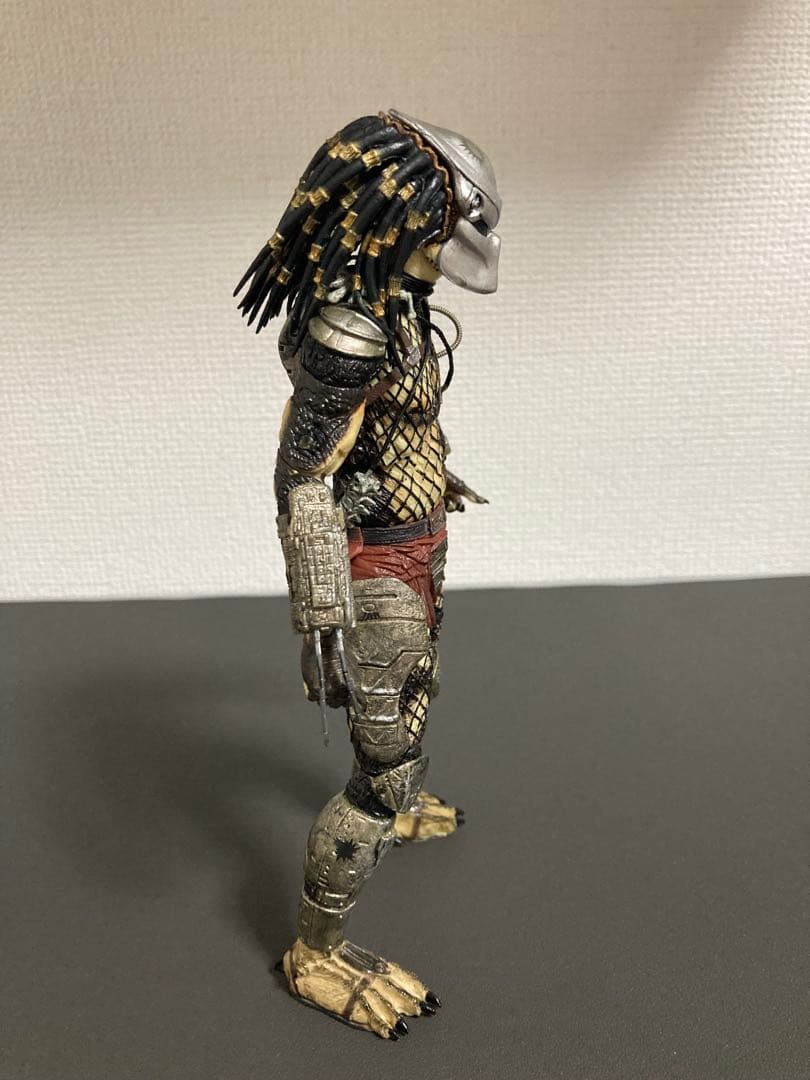 ネカ　NECA ジャングルハンター　プレデター