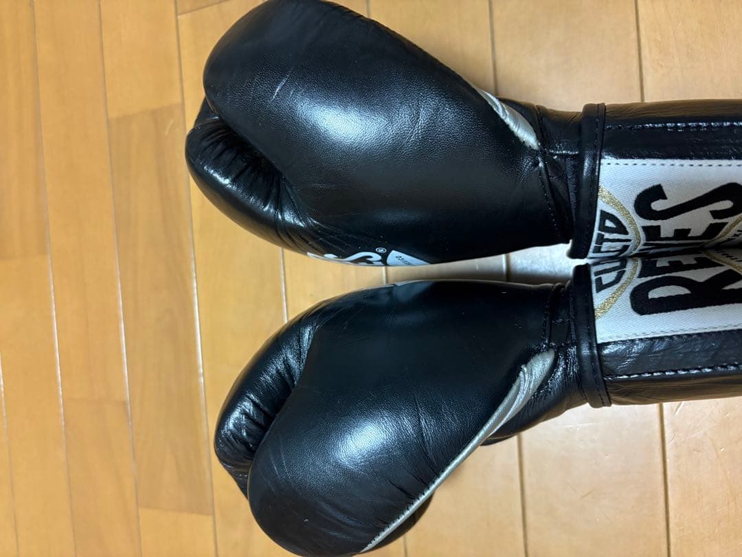 極美品】REYES ボクシンググローブ 黒8oz