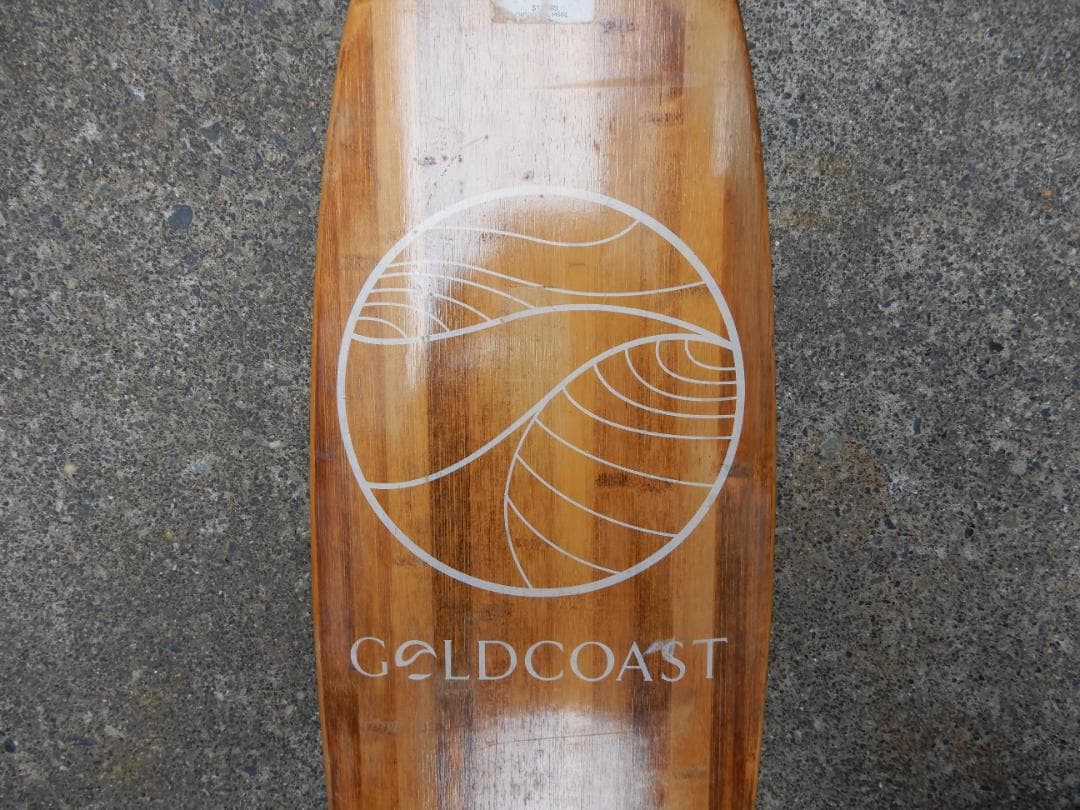 VANS　ロングスケボー　ゴールドコースト　　中古品　おかき