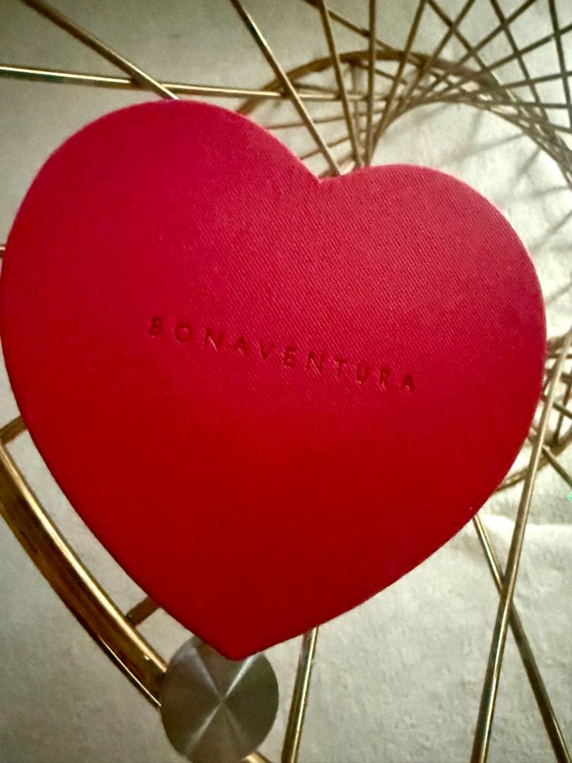 BONAVENTURA ハート型ケース