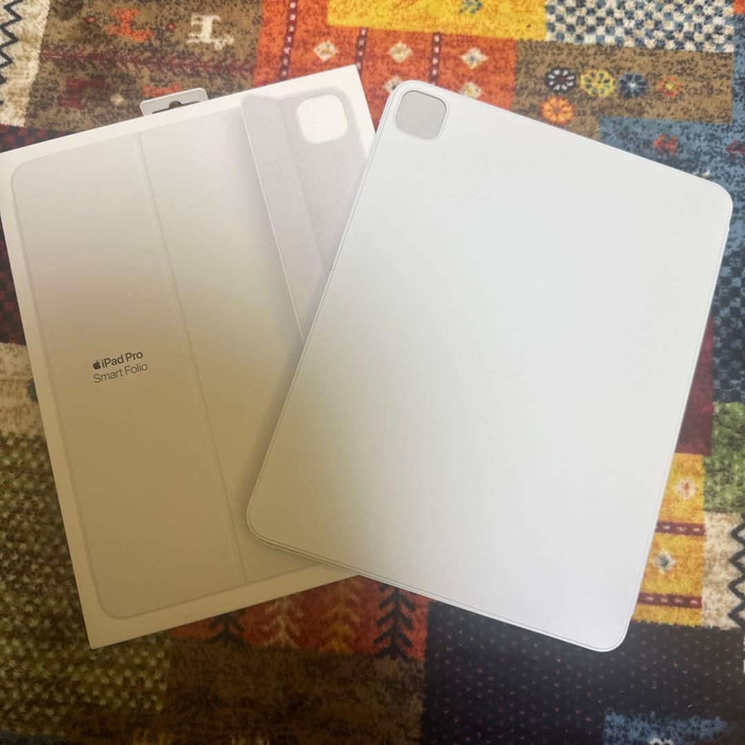 極美品】13インチiPad Pro（M4）用Smart Folio ホワイト