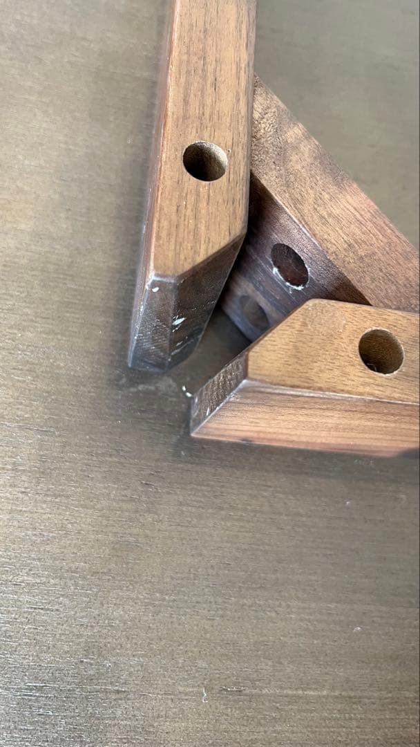 【a.】円形ダイニングテーブル ＜直径約110cm＞