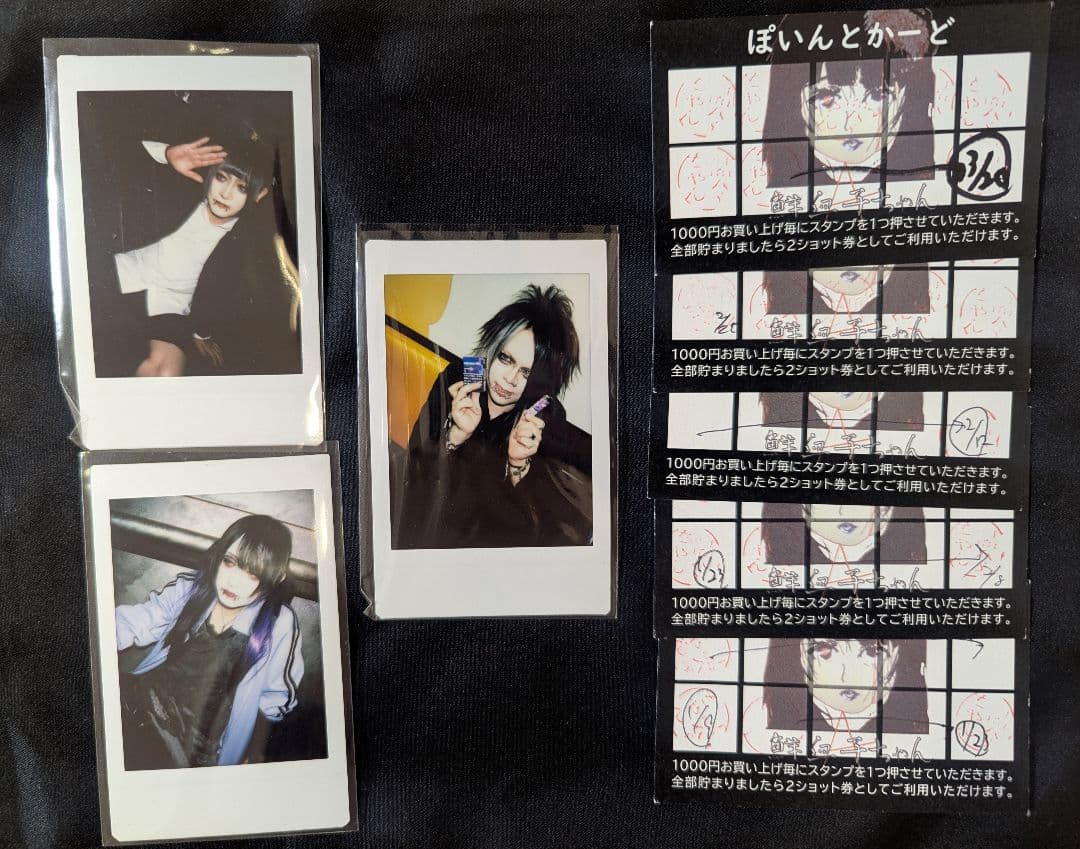 鮮血A子ちゃん チェキ - メルカリ