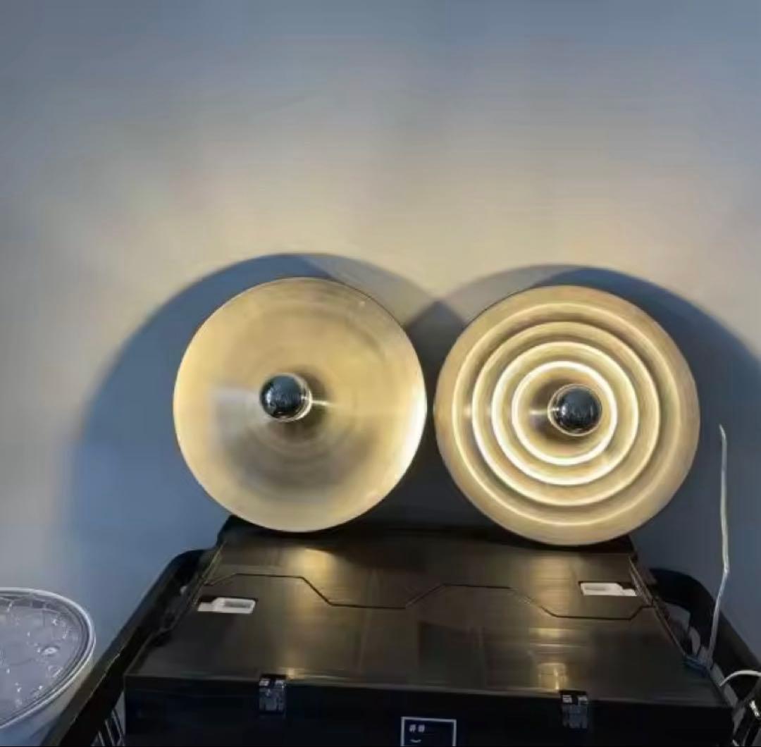 シャルロット・ペリアン】 ウォールランプ スペースエイジの通販はau