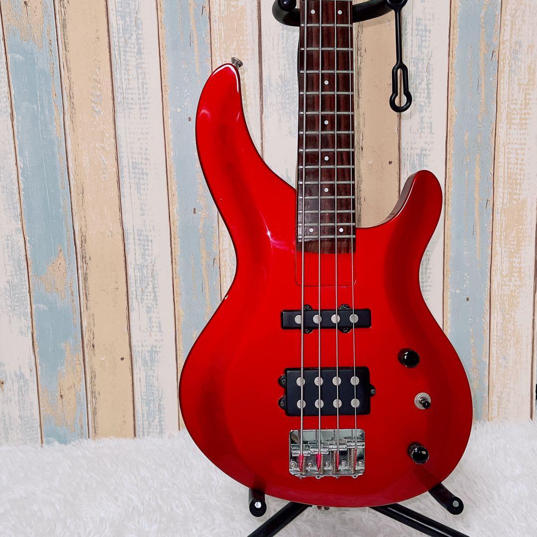 エレキベース 4弦 赤