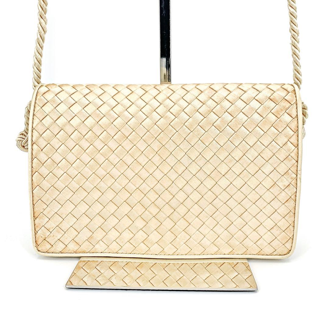 【美品】ボッテガヴェネタ ショルダーバッグ タッセル サテン