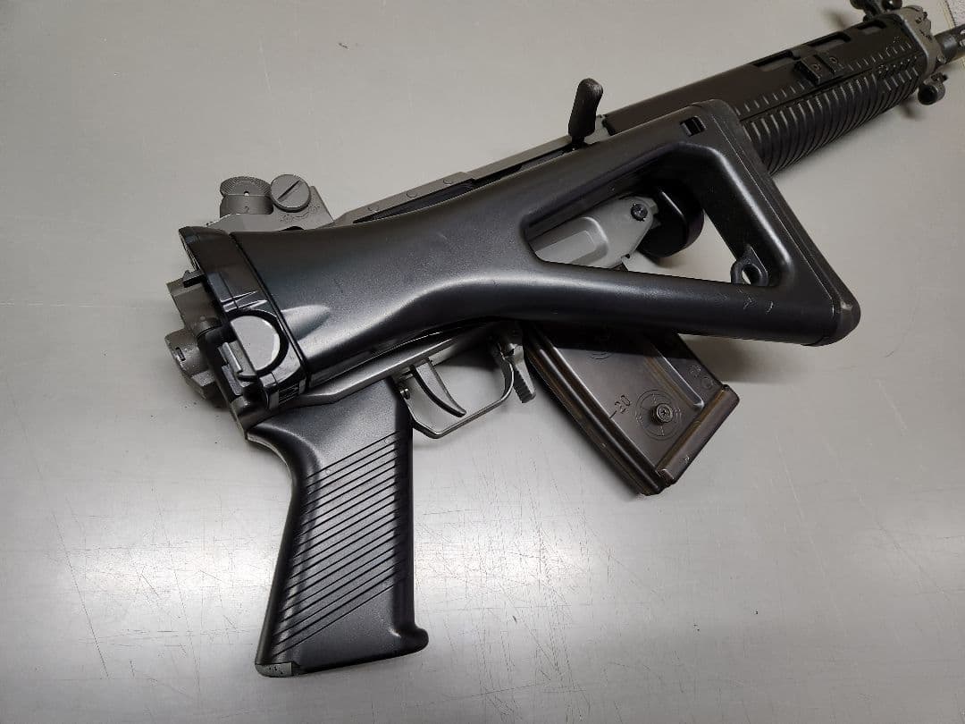 東京マルイ SiG551 SWAT 電動ガン 実働品